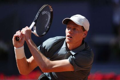 Tracker de Tenis Sinner se intalneste cu Norrie Incep sferturile la Madrid Sabalenka se confrunta cu Baptiste