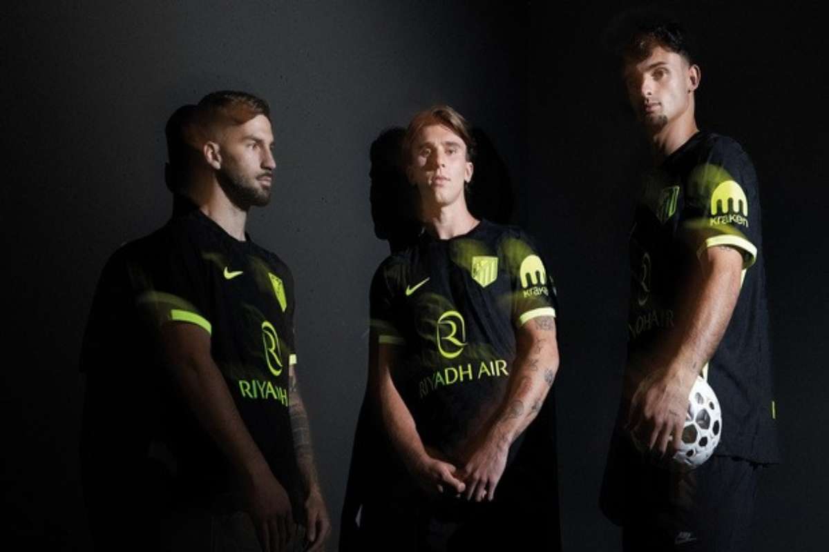 Atletico Madrid isi prezinta al doilea tricou pentru sezonul urmator