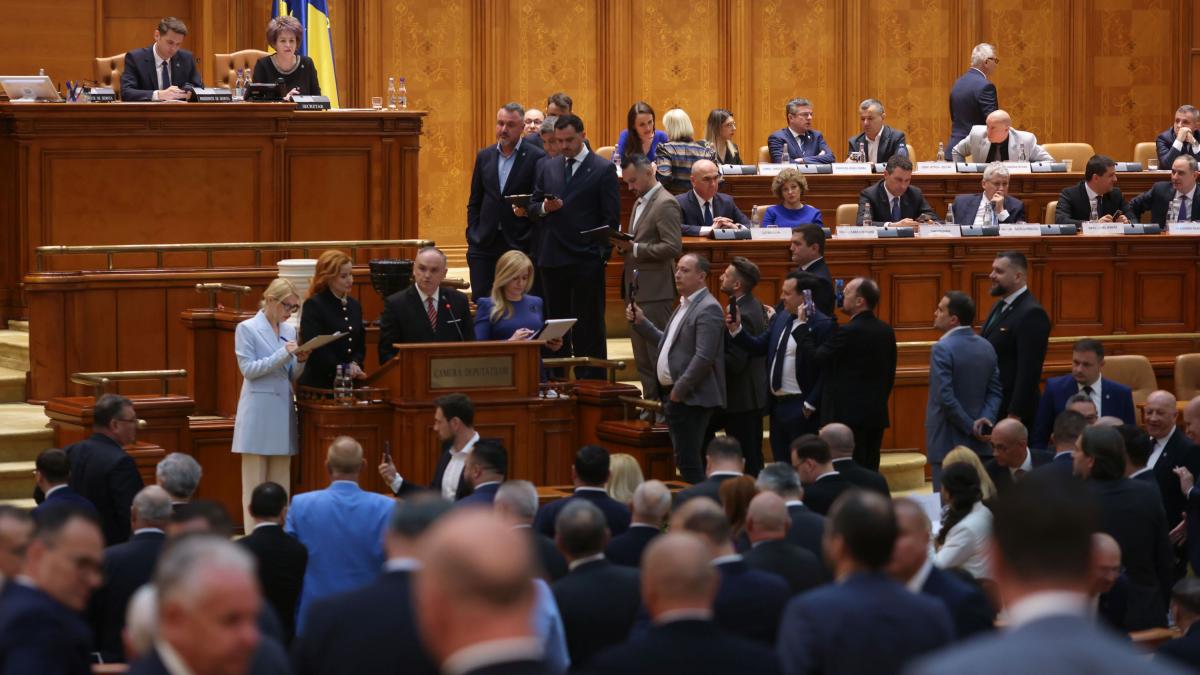 Cei 63 care pot decide cine va forma guvernul Grindeanu Sunt oameni de valoare Bolojan Putem sa