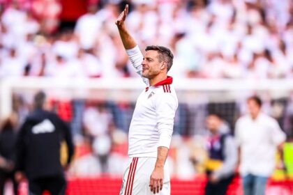Cesar Azpilicueta isi incheie cariera in fotbal