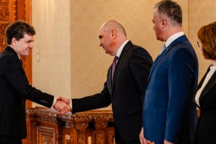 Implicarea lui Nicusor Dan in criza politica Bolojan Presedintele prin toate actiunile sale a