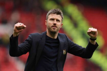 Michael Carrick a fost numit antrenor principal permanent al echipei Manchester United