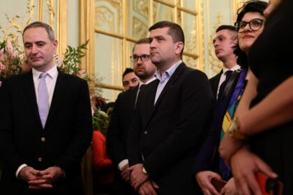 Ministrul Nazare neaga blocarea SAFE Acordul a fost semnat si trimis la Bruxelles Miruta nu a