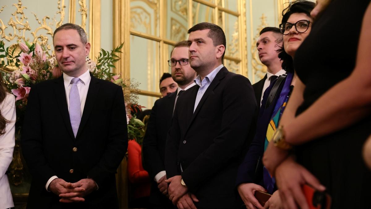 Ministrul Nazare neaga blocarea SAFE Acordul a fost semnat si trimis la Bruxelles Miruta nu a