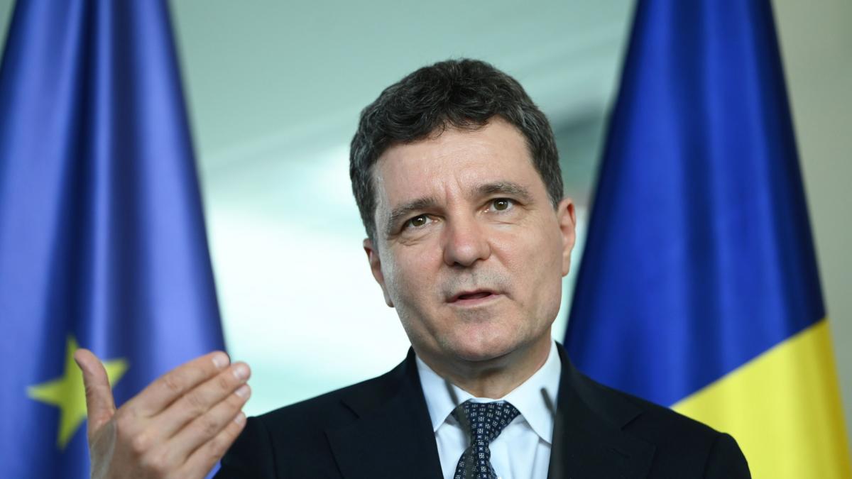 Nicustor Dan Pana la 31 mai vom semna contractele pentru programul SAFE