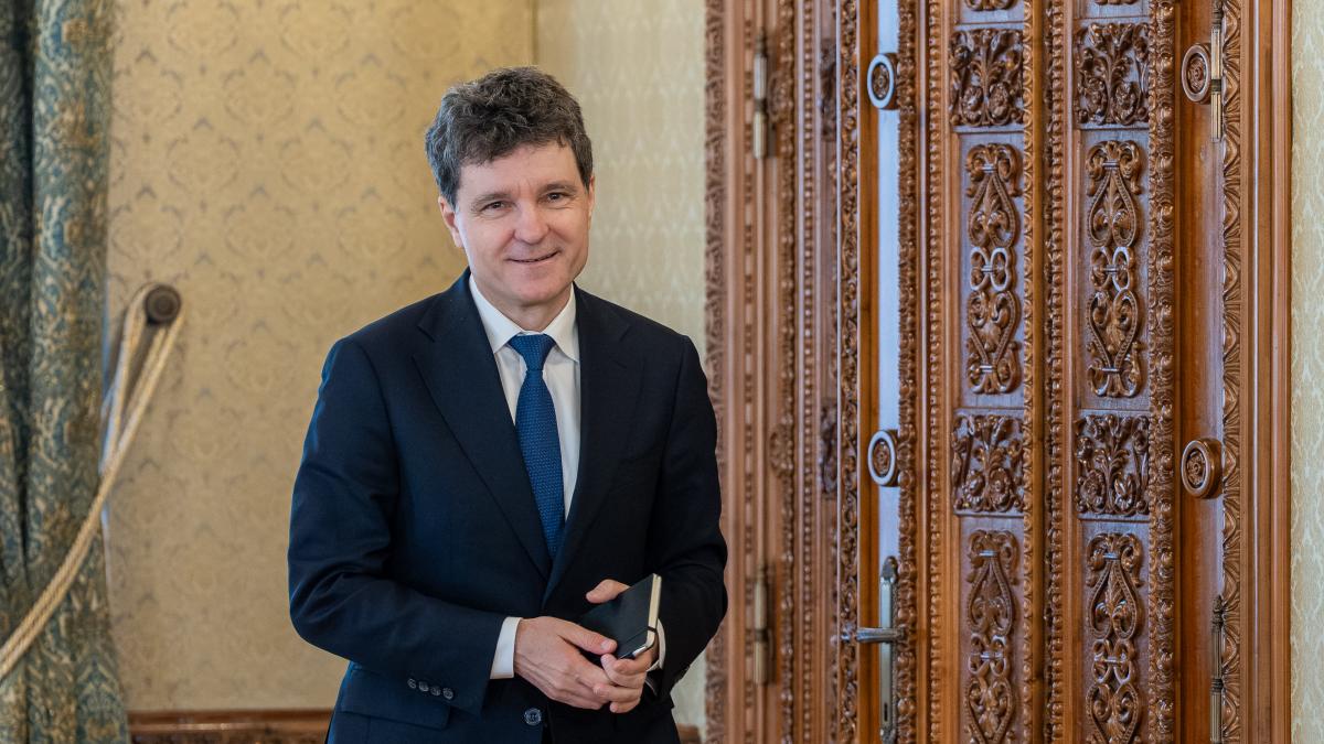 O noua runda de consultari la Palatul Cotroceni Nicusor Dan se intalneste cu parlamentarii independenti