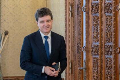 O noua sesiune de discutii la Palatul Cotroceni Nicusor Dan discuta cu parlamentarii independenti