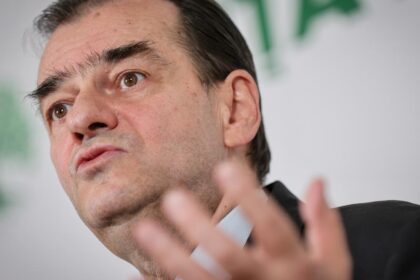 PSD a depus o plangere penala impotriva fostului premier Ludovic Orban pentru sumele alocate din Fondul de