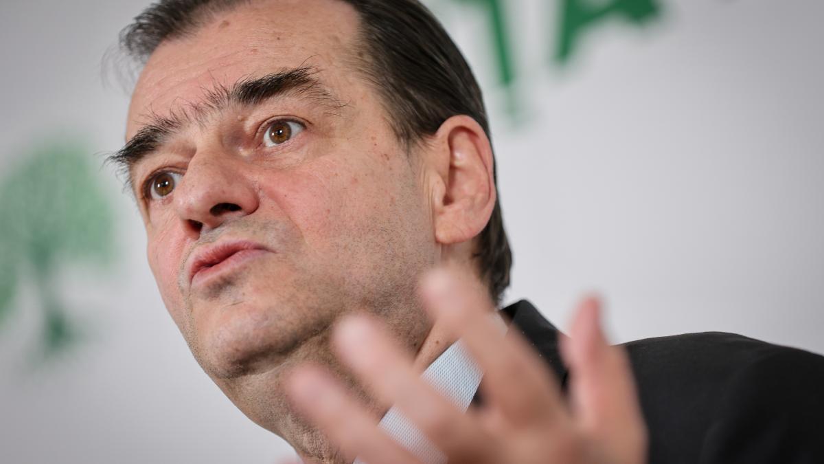 PSD a depus o plangere penala impotriva fostului premier Ludovic Orban pentru sumele alocate din Fondul de