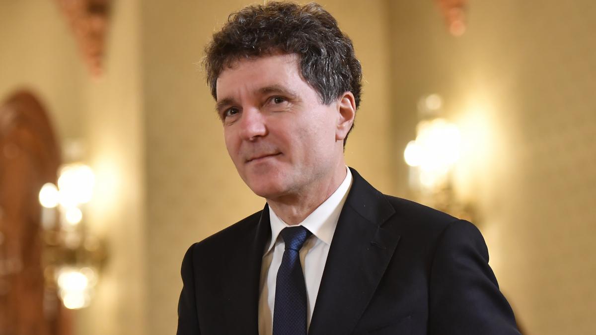 mesajul lui nicusor dan de ziua nationala a libertatii religioase sa ne opunem transformarii