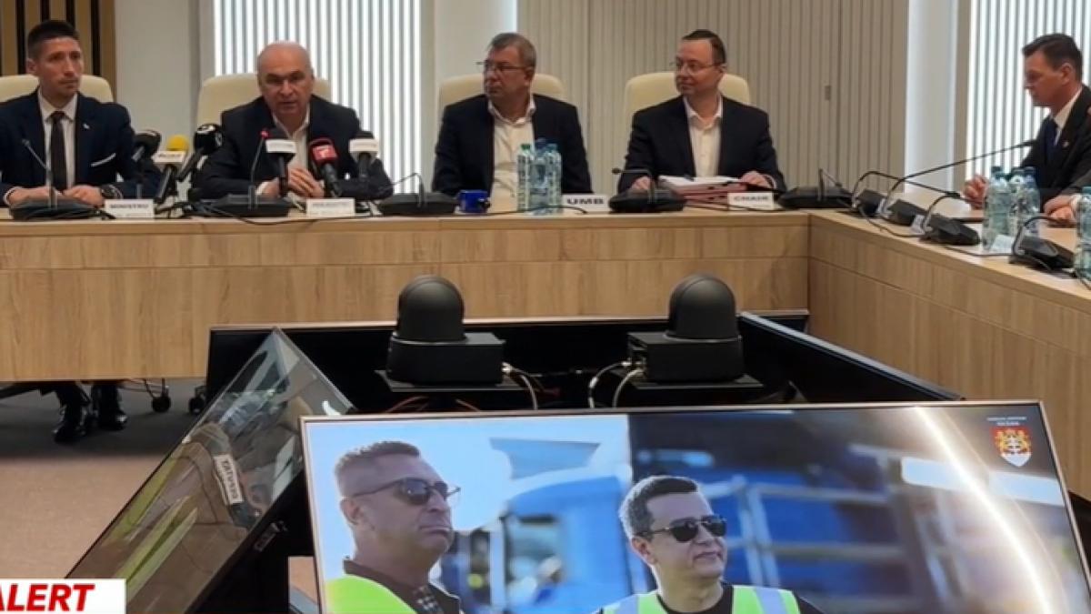 surpriza PSD pentru Bolojan premierul a fost obligat sa priveasca imagini cu Grindeanu si