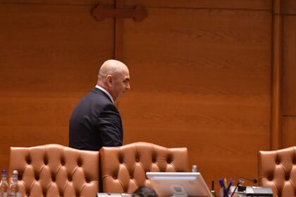 Bolojan anunta adoptarea unor legi esentiale pentru reformele din PNRR Romania evita sanctiuni de