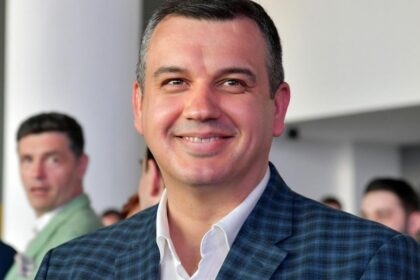 Ce avere are premierul desemnat Eugen Tomac detinere doua locuinte dar niciuna in Romania
