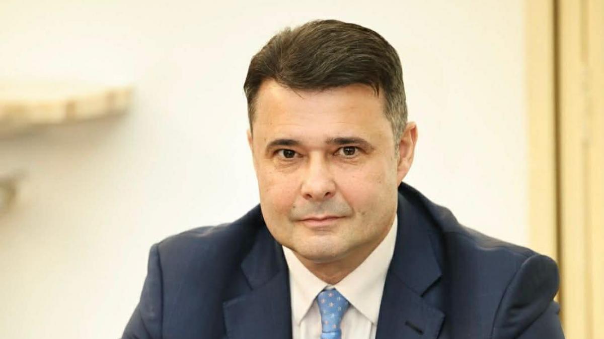 Daniel Florea cere suspendarea proiectului Scolii 128 Nu luati decizii care sa afecteze copiii