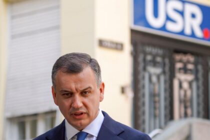 Eugen Tomac sustine ca beneficiaza de sprijinul a peste 200 de parlamentari dar nu revelea din ce partide fac parte acestia