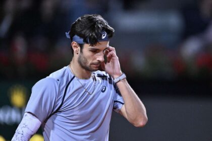 Fara Wimbledon pentru jucatorul pe locul 15 mondial care pierde al doilea Grand Slam la rand din cauza unei accidentari