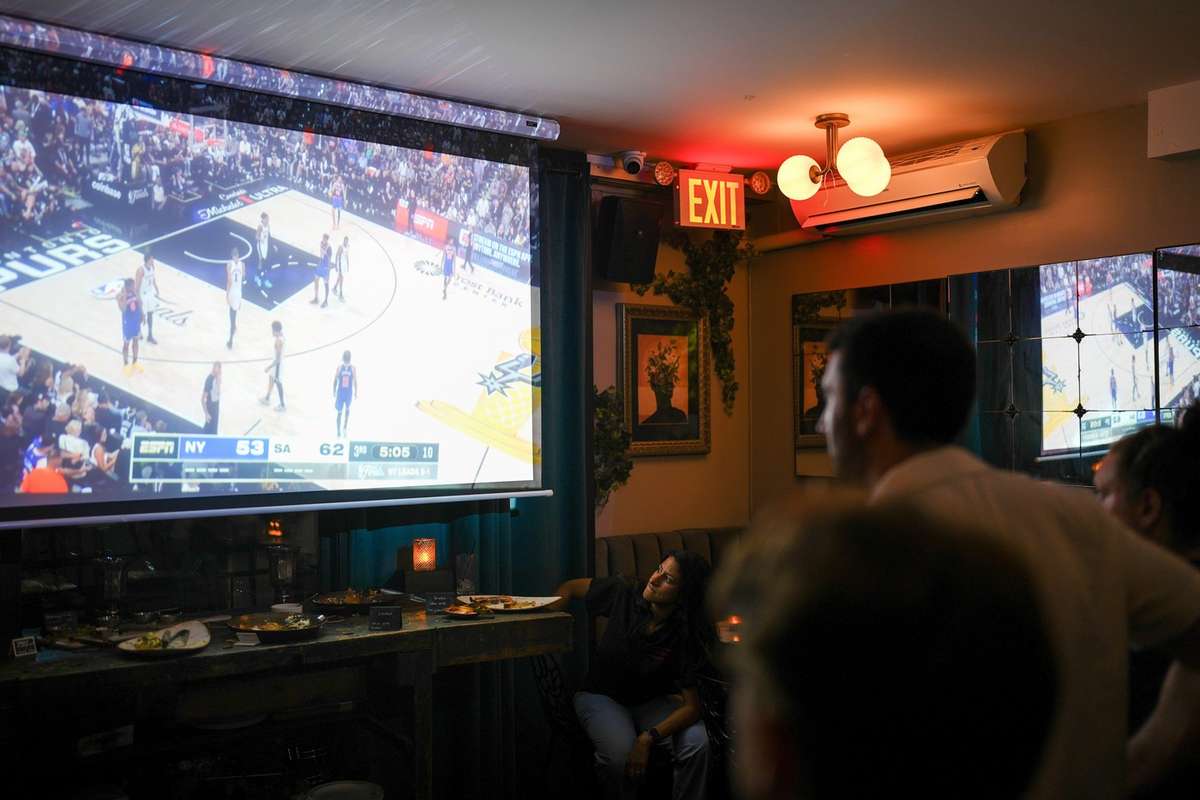 Finala NBA dintre NY Knicks si San Antonio Spurs cea mai urmata din 1998 pana in prezent