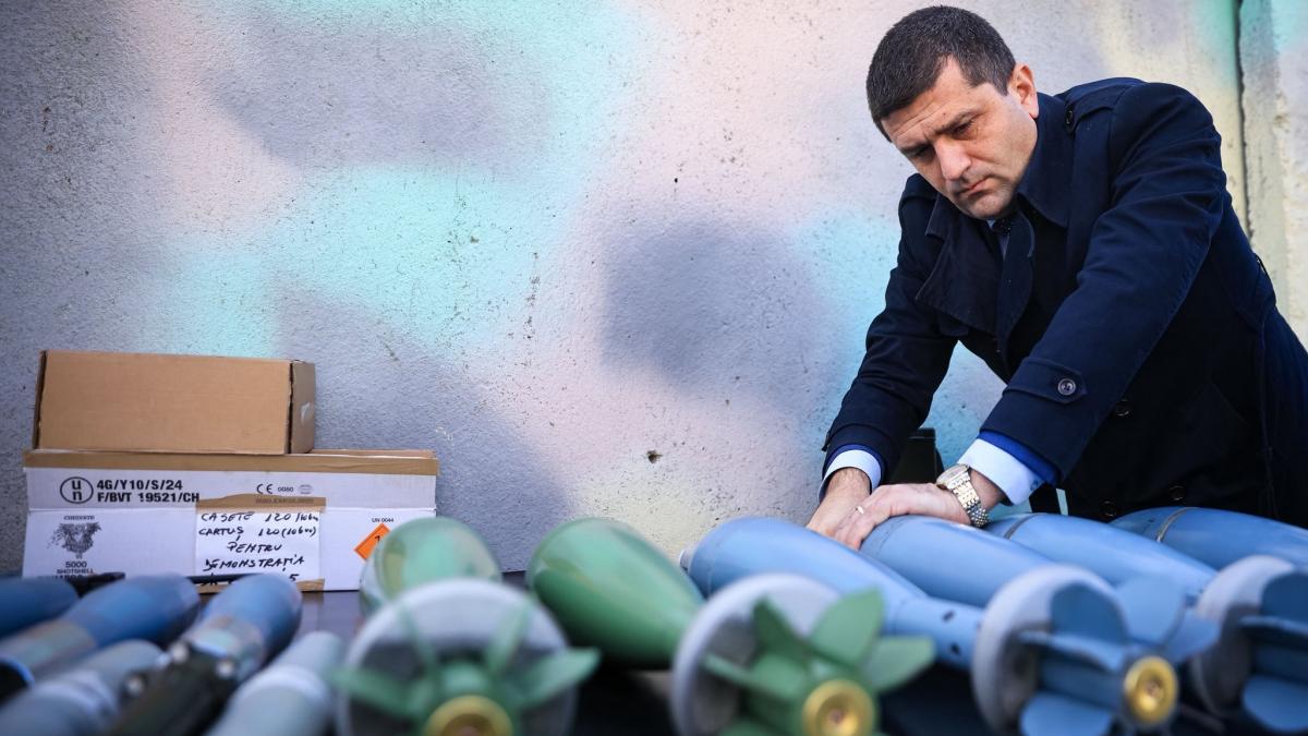 Ministrul Apararii Romanii pot avea cu siguranta incredere in Armata Romaniei Militarii