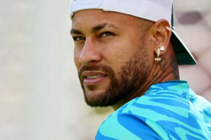 Neymar a sustinut primul sau antrenament la Cupa Mondiala