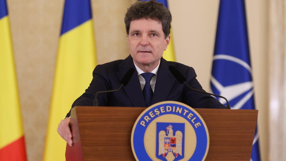 Nicuser Dan le cere partidelor sa se intalneasca saptamanal pana la realizarea unei intelegeri Cand