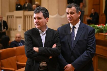 Nicusor Dan a semnat decretul prin care il desenmeaza pe Eugen Tomac candidatul pentru functia de prim ministru