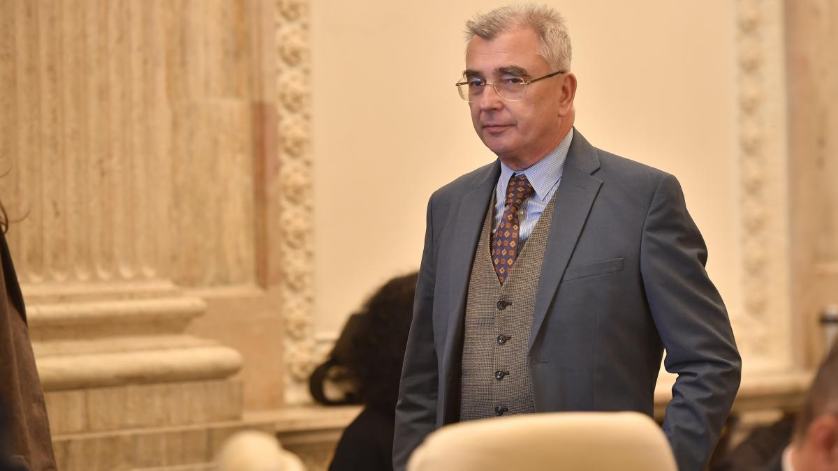 Peiu explica ceea ce isi propune George Simion prin suspendarea lui Nicusor Dan Face un sondaj printre