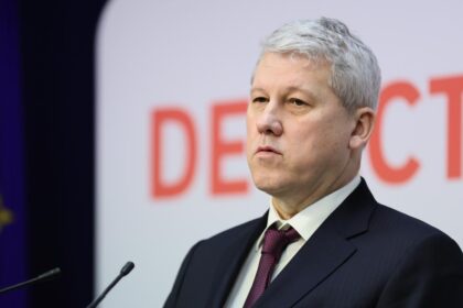 Predoiu sustine ca MAI nu are suficiente fonduri pentru a recompensa angajatii care au participat la misiuni de