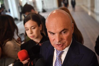 Rares Bogdan sustine ca Adrian Vestea este alegerea perfecta pentru functia de premier Bolojan a