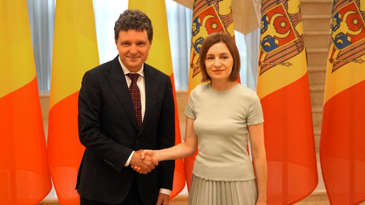 Reactia lui Nicusor Dan dupa ce UE a anuntat inceputul negocierilor de aderare a Republicii Moldova