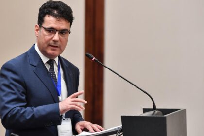 Remus Pricopie Adrian Vestea ar trebui sa si dea demisia