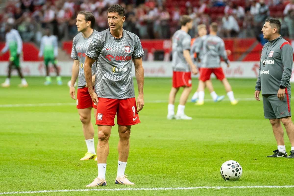Robert Lewandowski a acceptat Se va alatura pentru prima data unei echipe din afara Europei