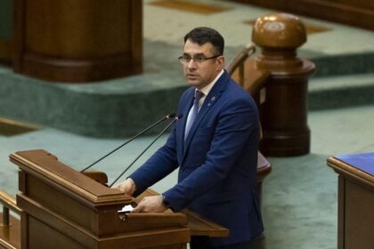 Senator USR Numirea lui Adrian Vestea schimba radical situatia Acorda o nota de lipsa de seriozitate