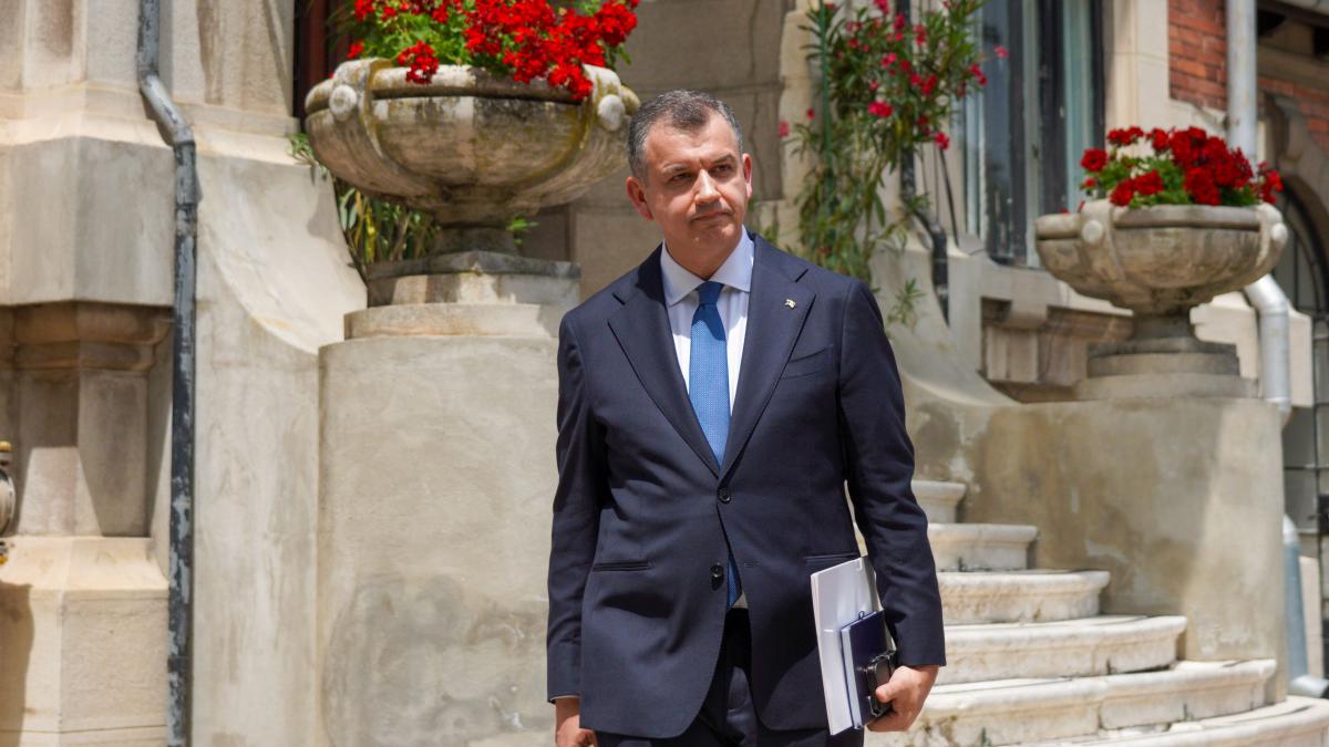 Sunt dispus sa discut despre fiecare nume din cabinet compromisul lui eugen tomac pentru deblocare