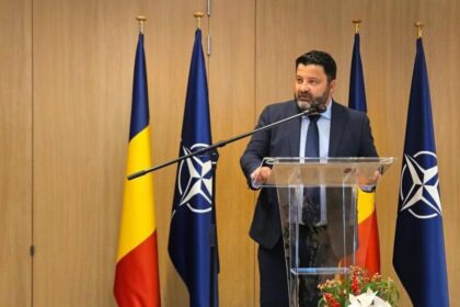 Surse Dan Neculaescu ambasadorul Romaniei la NATO este dorit de Nicusor Dan la Ministerul Apararii