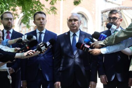 Bolojan anunta ca la alegerile viitoare PNL si USR vor candida impreuna in Polul de