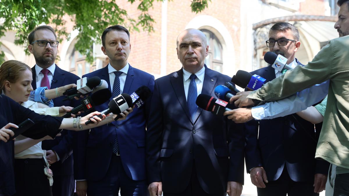Bolojan anunta ca la alegerile viitoare PNL si USR vor candida impreuna in Polul de