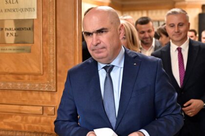 Bolojan face un apel de urgenta dupa oprirea reactoarelor de la Cernavoda populatia sa reduca