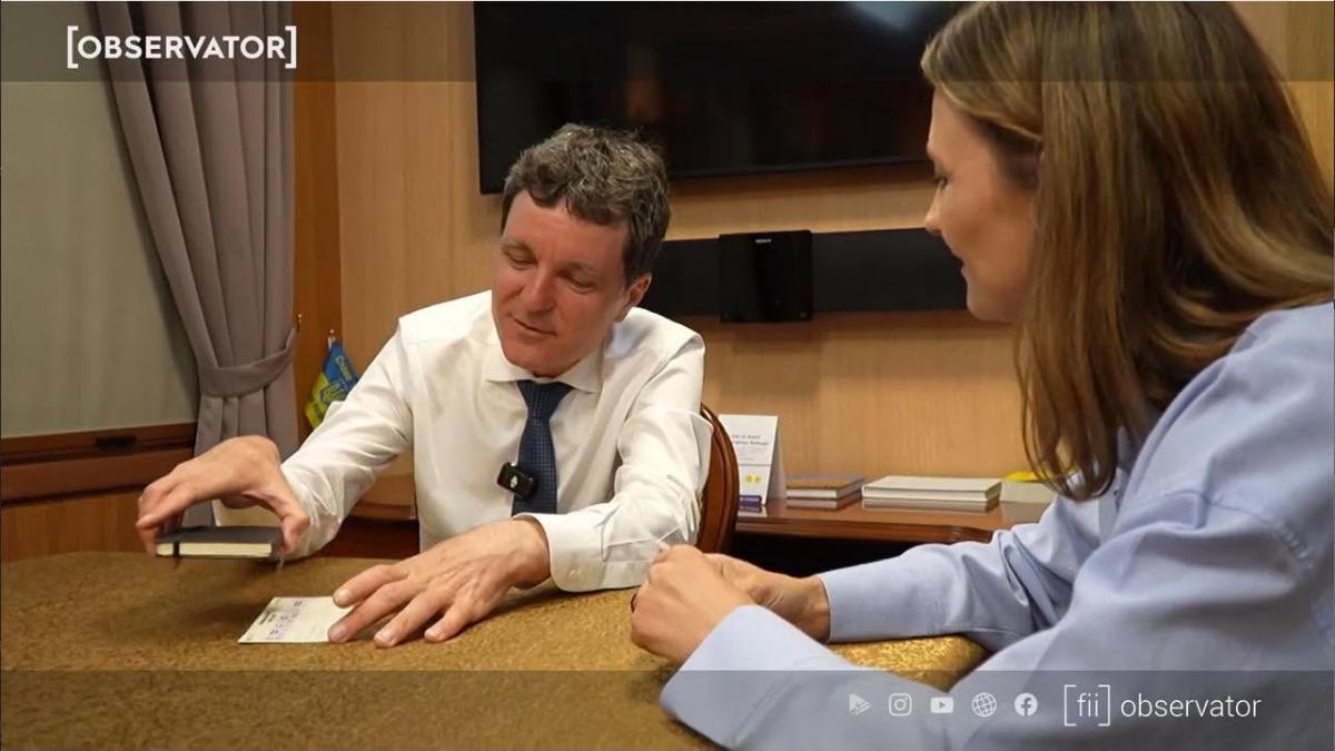 Ce contin caretele lui Nicusor Dan O combinatie de subiecte personale si aspecte mai intime