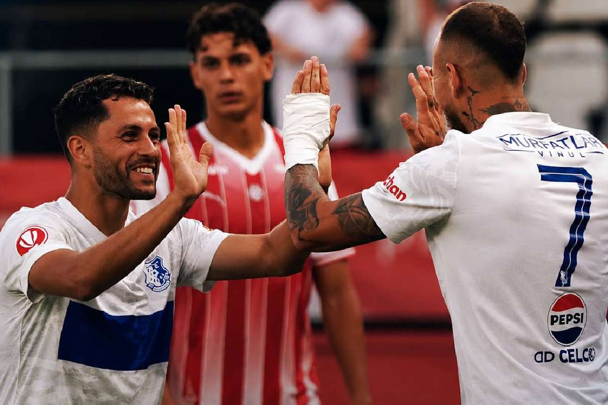 Dinamo a pierdut in ultimul meci amical al verii esec pe Arcul de Triumf