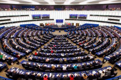 Eurodeputatii PSD acuza PNL ca s a impotrivit prelungirii PNRR