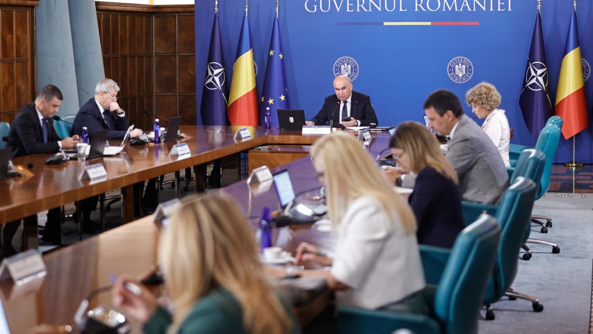 Ilie Bolojan a convocat o intalnire de urgenta la Guvern Surse S ar putea declara stare de