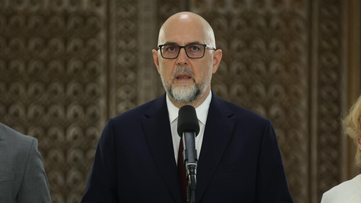Kelemen Hunor cere o rezolvare rapida a crizei politice Oamenii sunt satui de acest spectacol