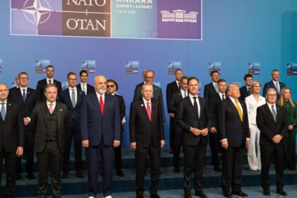 La Ankara liderii NATO l au intrebat pe Nicusor Dan despre criza politica din Romania Dar nu