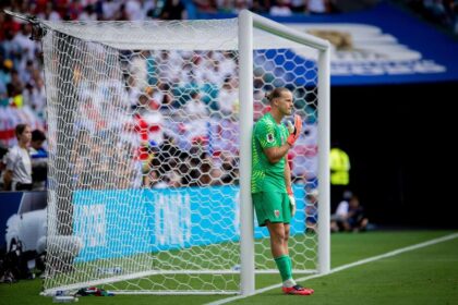 Mirel Radoi il asteapta pe Orjan Nyland portarul Norvegiei de la Campionatul Mondial 2026 in Gaziantep