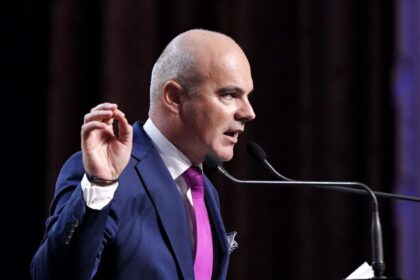 PNL l a inlocuit pe Rares Bogdan din functia de lider al delegatiei romanesti din PPE