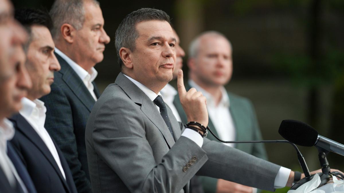 PSD cere reluarea negocierilor pentru noul Guvern Romania risca sa piarda fondurile din SAFE