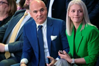 Rares Bogdan sprijina platforma conservatoare a lui Tise Nu vrem sa parasim PNL ne dorim