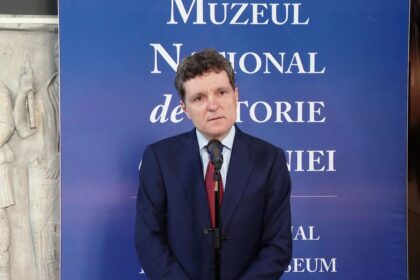 Raspunsul lui Nicusior Dan la intrebarea daca este PSD ist Incerc sa iau intotdeauna in considerare