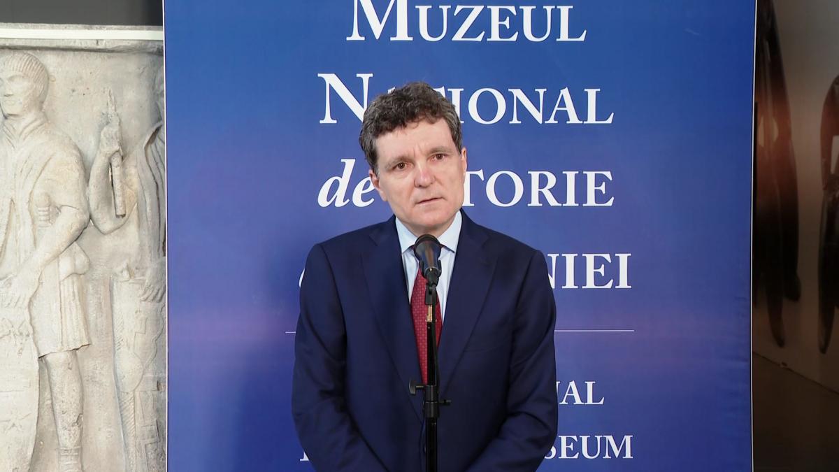 Raspunsul lui Nicusior Dan la intrebarea daca este PSD ist Incerc sa iau intotdeauna in considerare
