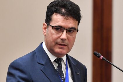 Remus Pricopie sugereaza formarea unui Guvern de armistitiu sustinut de partidele din fosta coalitie Poate fi